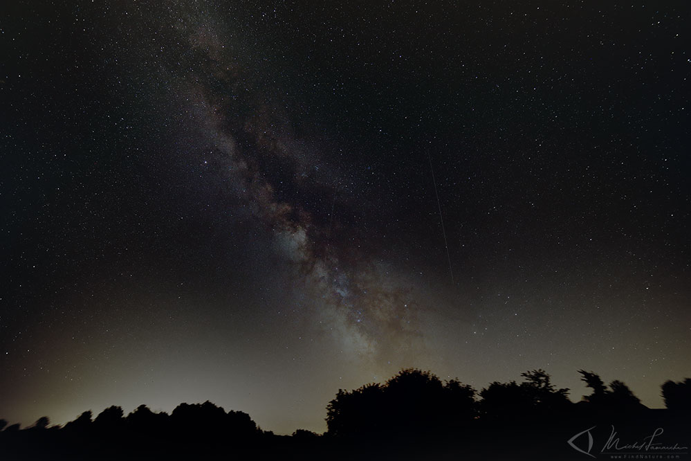 Voie lactée + 2 étoiles filantes / Milky Way + shooting star, Ulverton (Québec), 2017-07-25